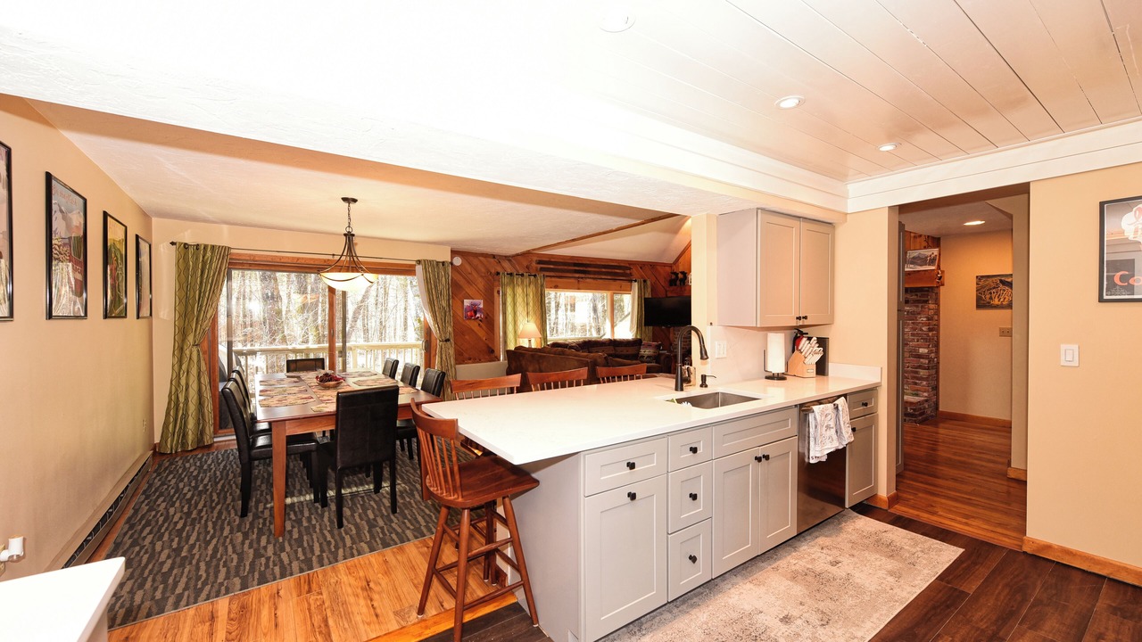 Photo of Kitchen in Intervale