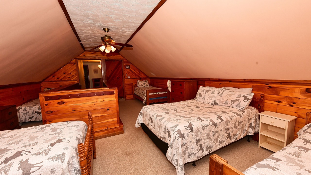 Photo of Bedroom in North Conway