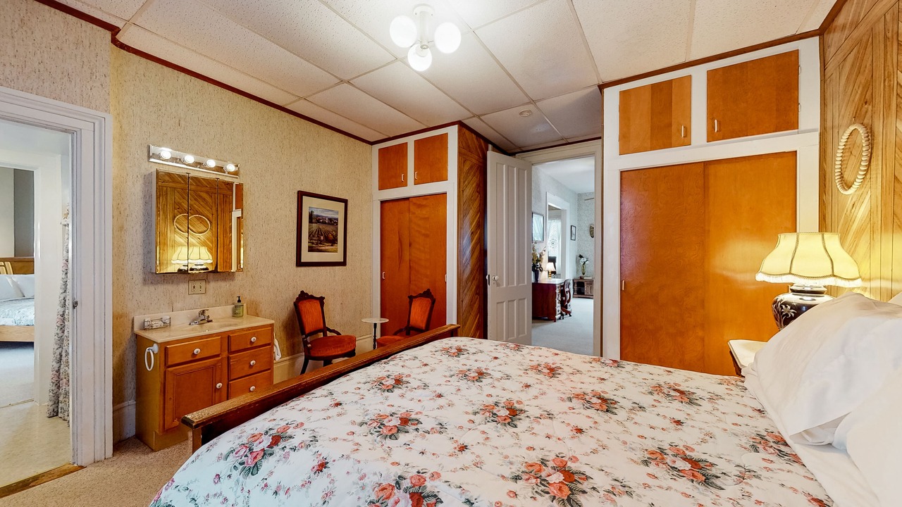 Photo of Bedroom in Penn Yan