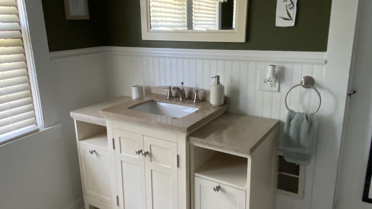 Photo of Bathroom in Pipestem