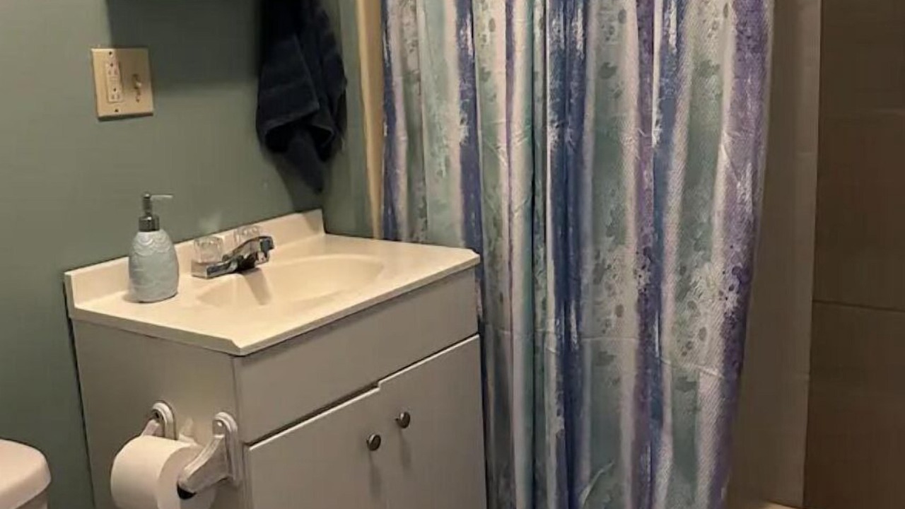 Photo of Bathroom in Groveton