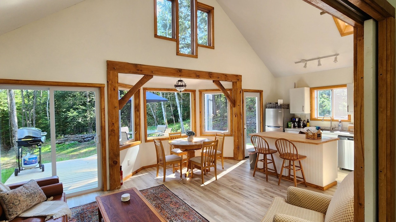 Photo of Livingroom in Newfane
