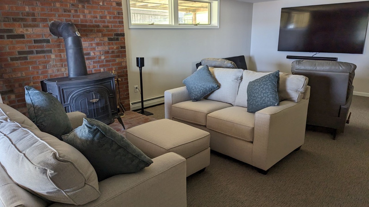 Photo of Livingroom in Malletts Bay