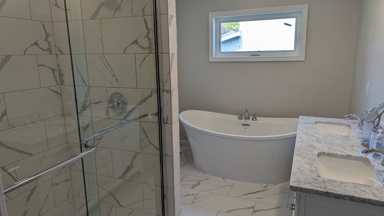 Photo of Bathroom in Malletts Bay
