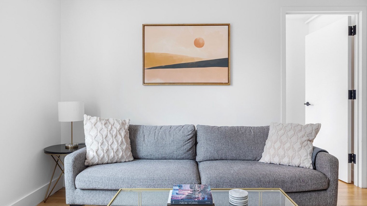 Photo of Livingroom in Ukrainian Village