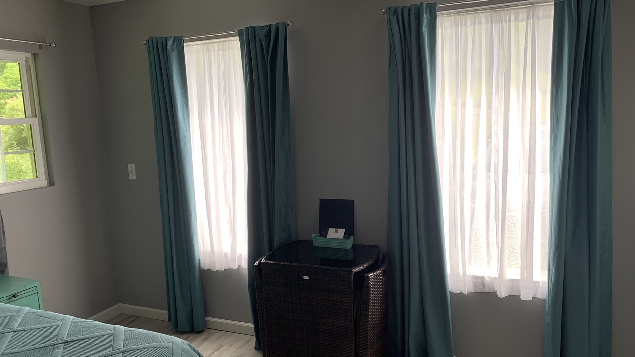 Photo of Bedroom in Hurricane