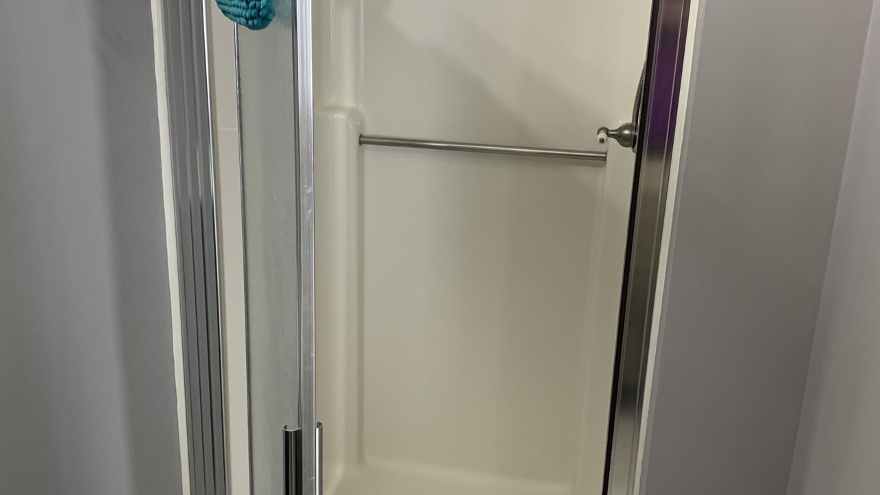 Photo of Bathroom in Hurricane