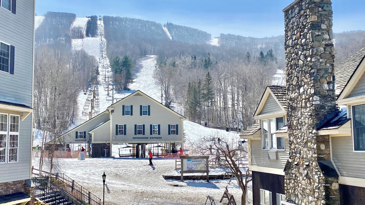 Photo of Outdoor in Hancock