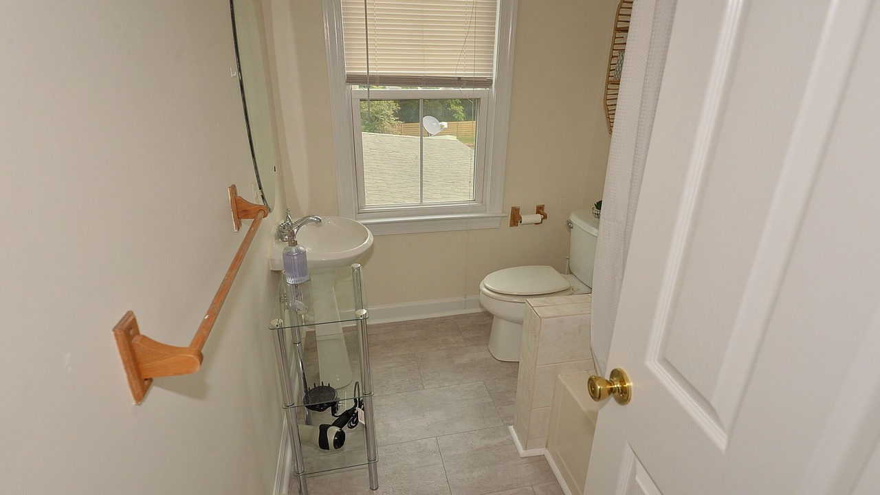 Photo of Bathroom in Rock Hall