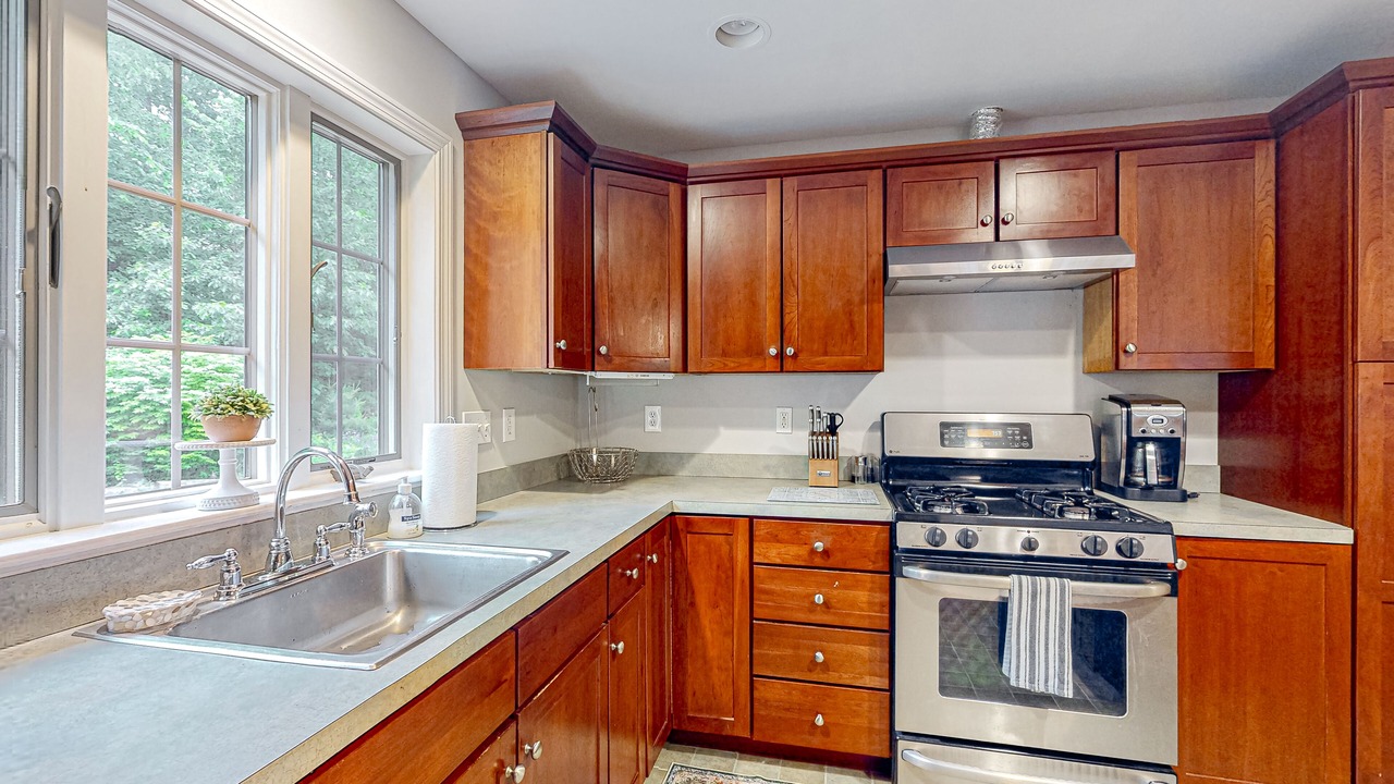 Photo of Kitchen in Raymond