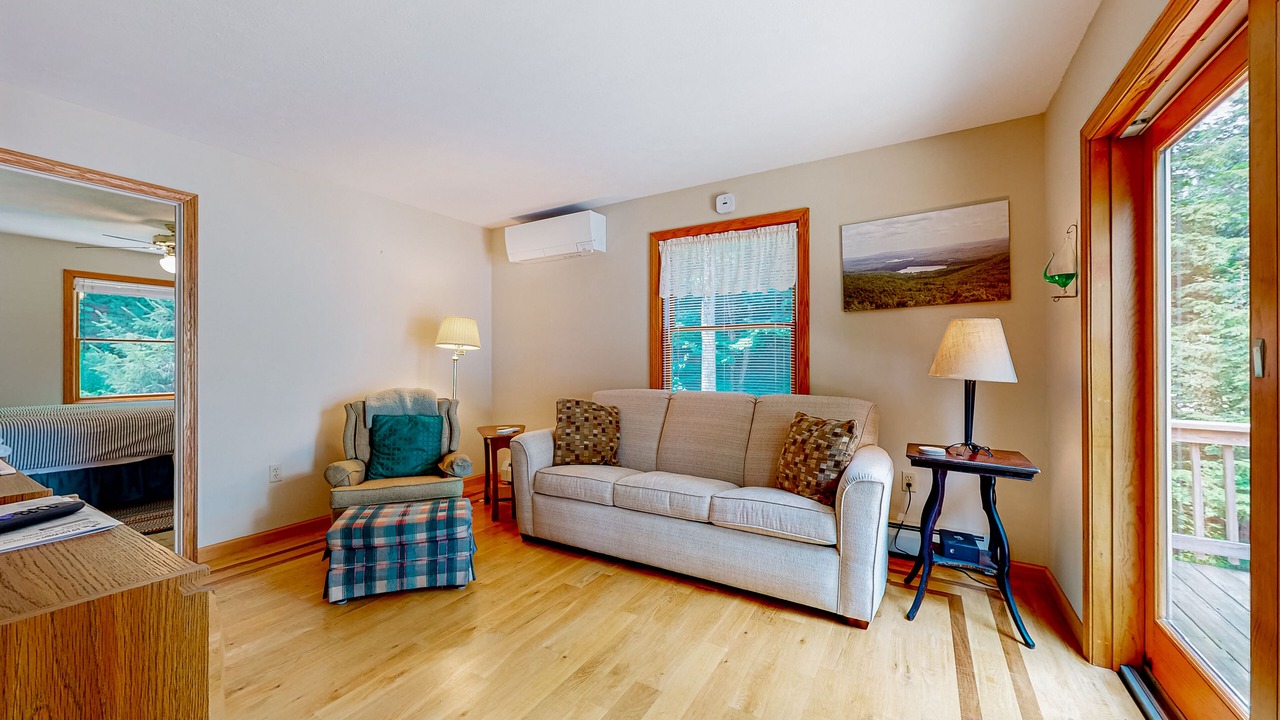 Photo of Livingroom in Gilmanton