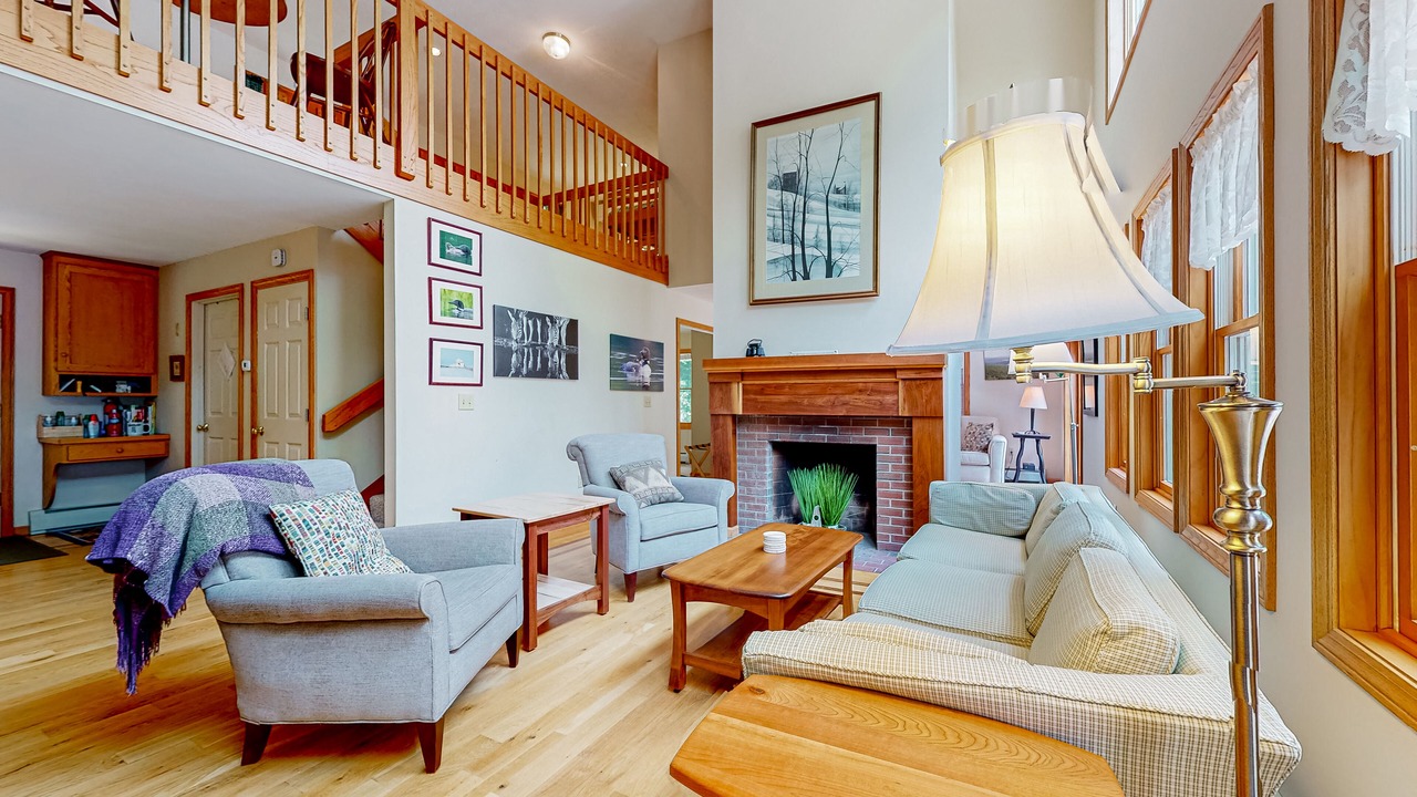 Photo of Livingroom in Gilmanton