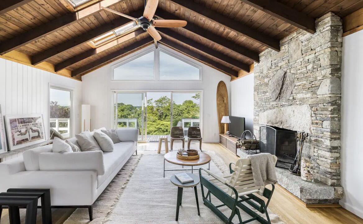 Photo of Livingroom in Montauk