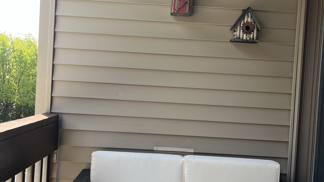 Photo of Patio Balcony in Weirs Beach