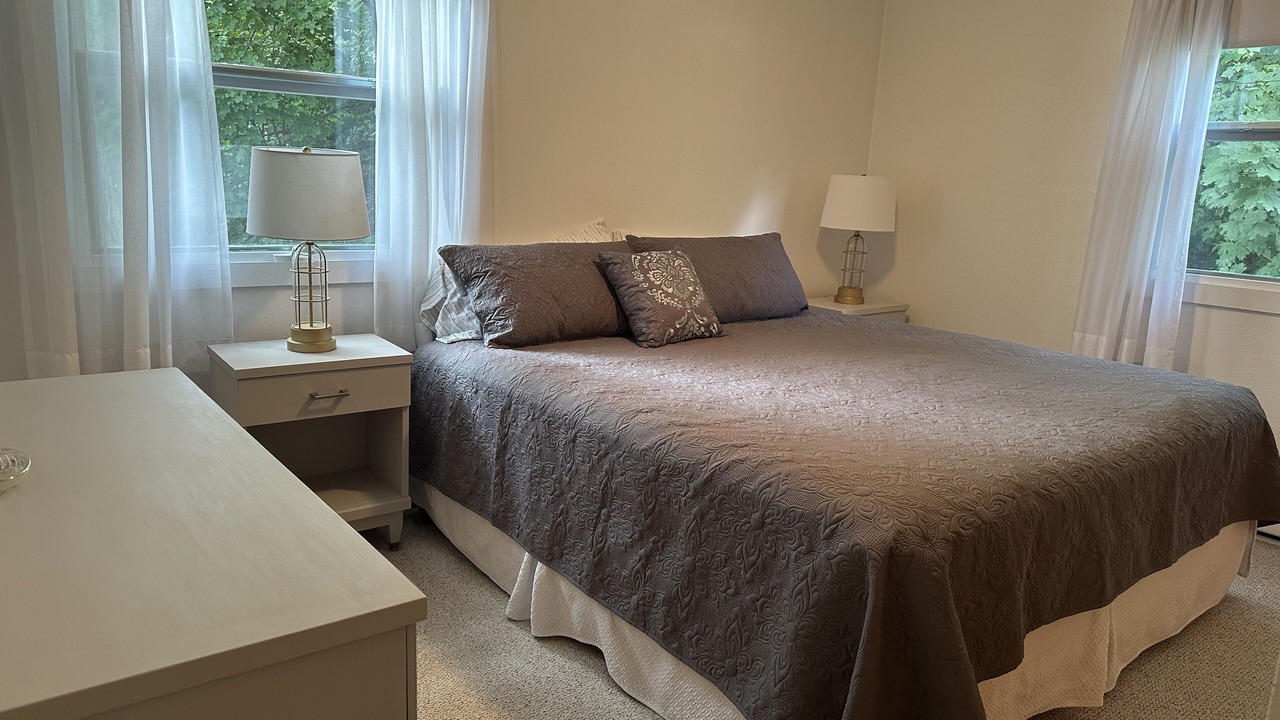 Photo of Bedroom in Honeoye