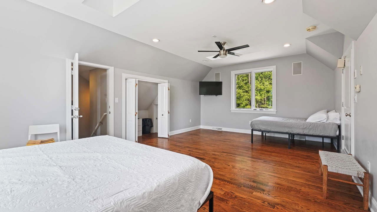 Photo of Bedroom in Town of Schodack