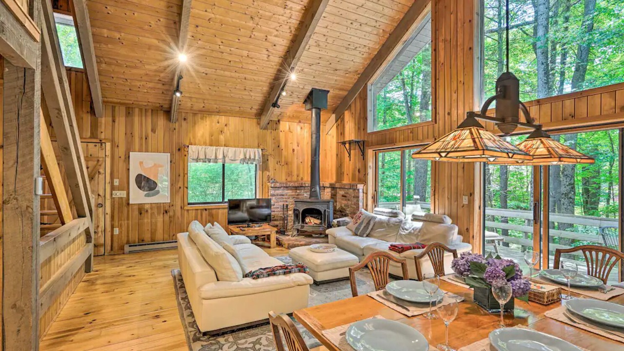 Photo of Livingroom in Otis