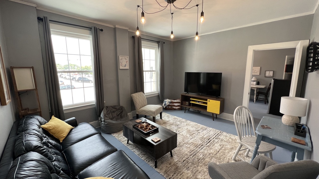 Photo of Livingroom in Bedford