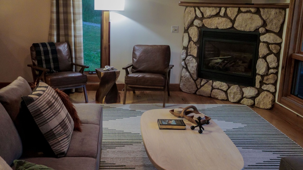 Photo of Livingroom in Mountain Base
