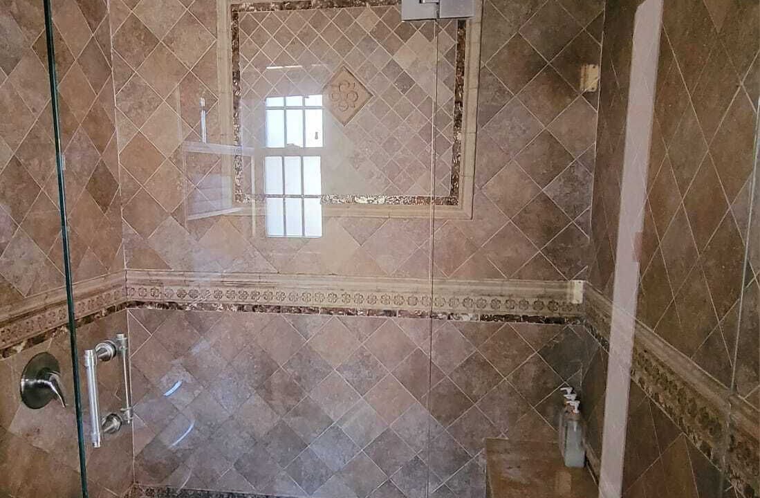 Photo of Bathroom in Throgs Neck