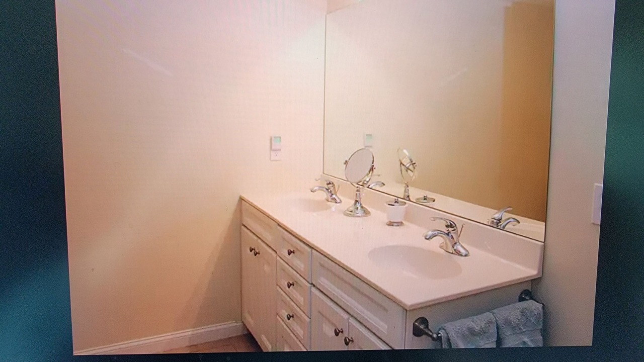 Photo of Bathroom in Laconia