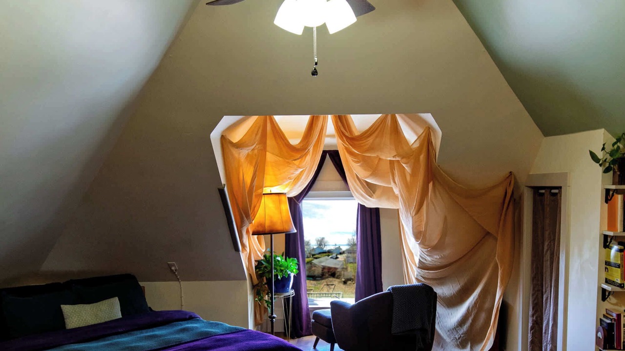 Photo of Bedroom in Old North End