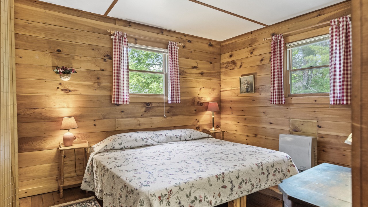 Photo of Bedroom in Severance