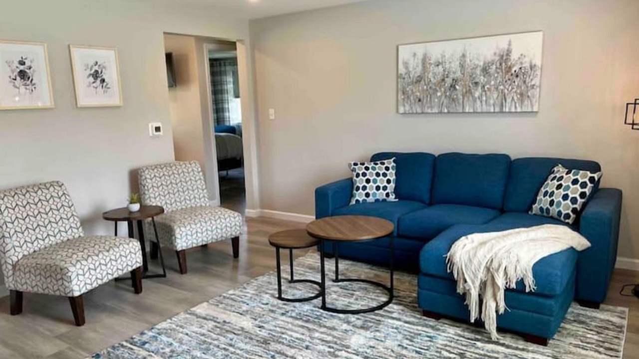 Photo of Livingroom in North Tonawanda