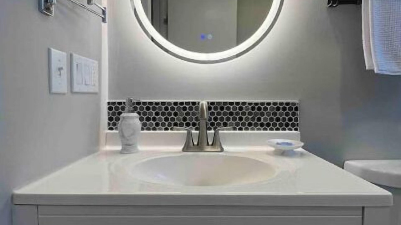Photo of Bathroom in North Tonawanda