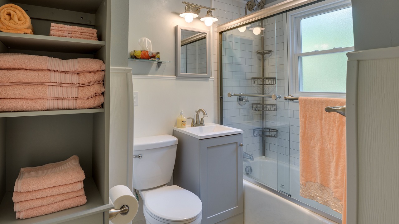 Photo of Bathroom in Leominster
