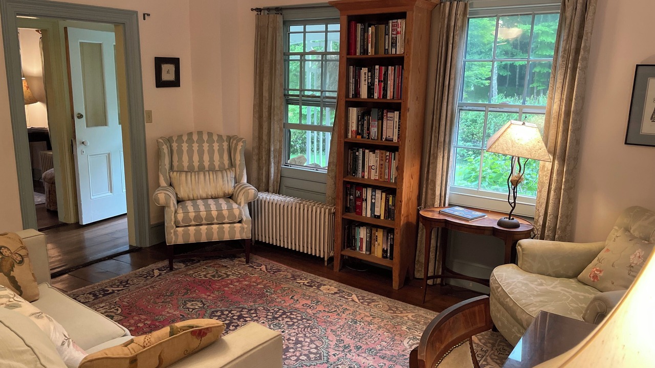 Photo of Livingroom in Rhinebeck