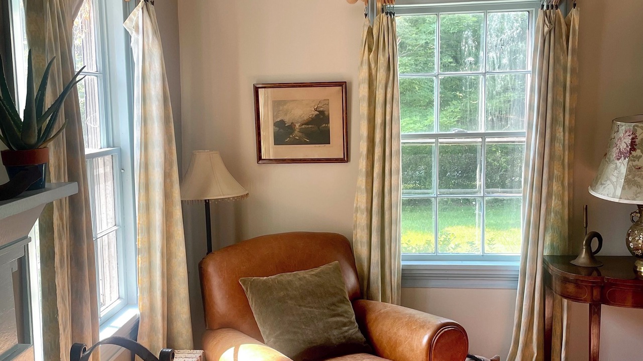 Photo of Livingroom in Rhinebeck