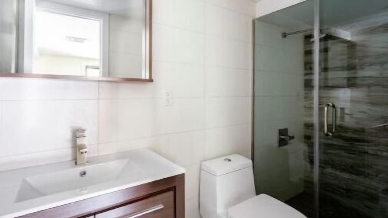 Photo of Bathroom in Bedford-Stuyvesant