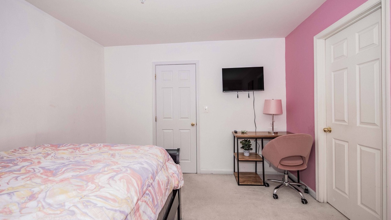 Photo of Bedroom in Montpelier