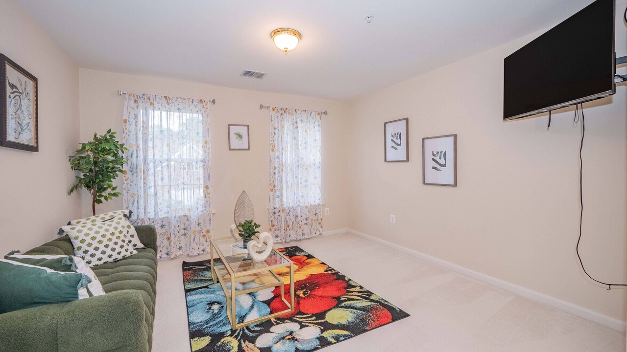 Photo of Livingroom in Montpelier