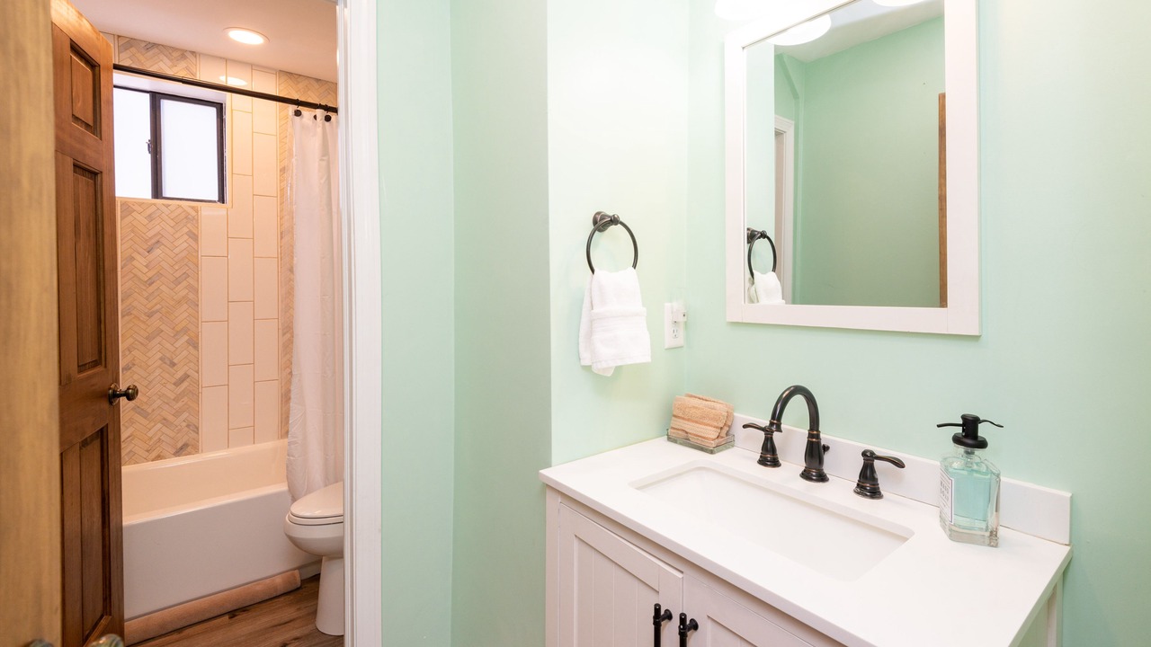 Photo of Bathroom in Lynn