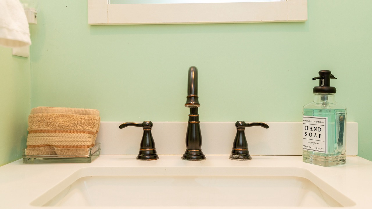Photo of Bathroom in Lynn