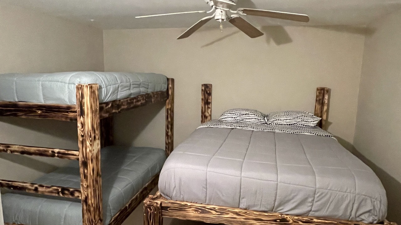 Photo of Bedroom in Pocahontas