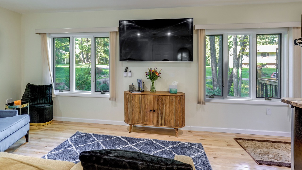 Photo of Livingroom in Newfield