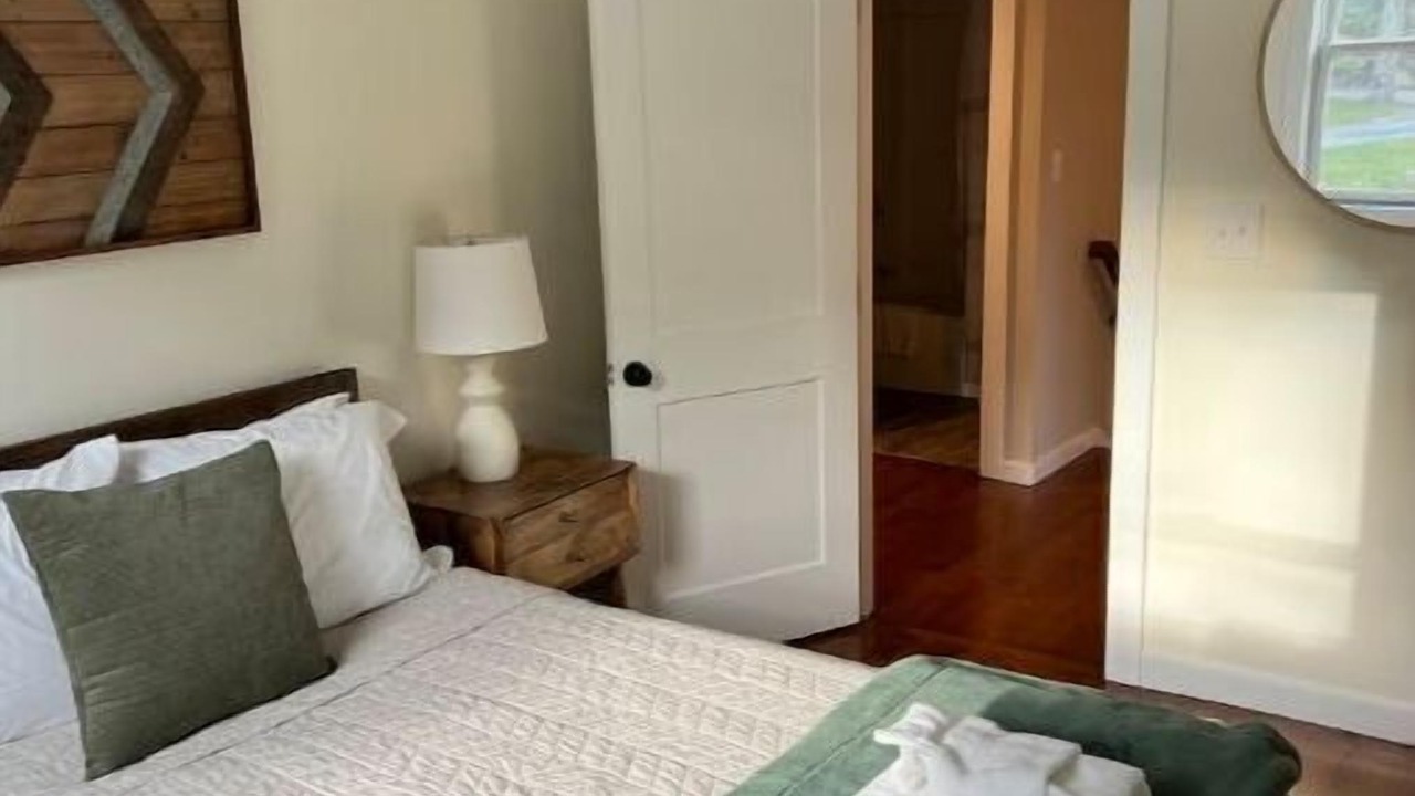 Photo of Bedroom in North Woodstock