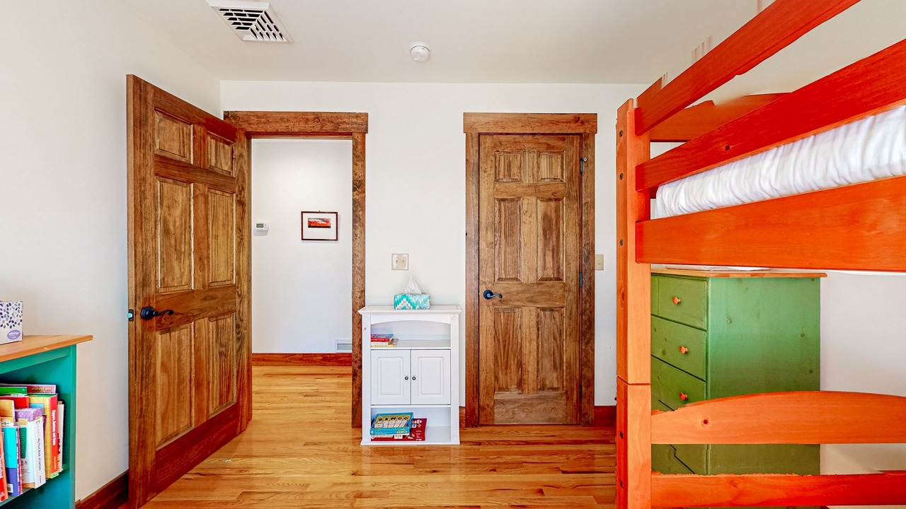 Photo of Bedroom in North Lake George