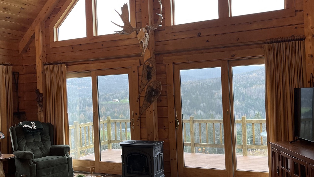 Photo of Livingroom in Colebrook