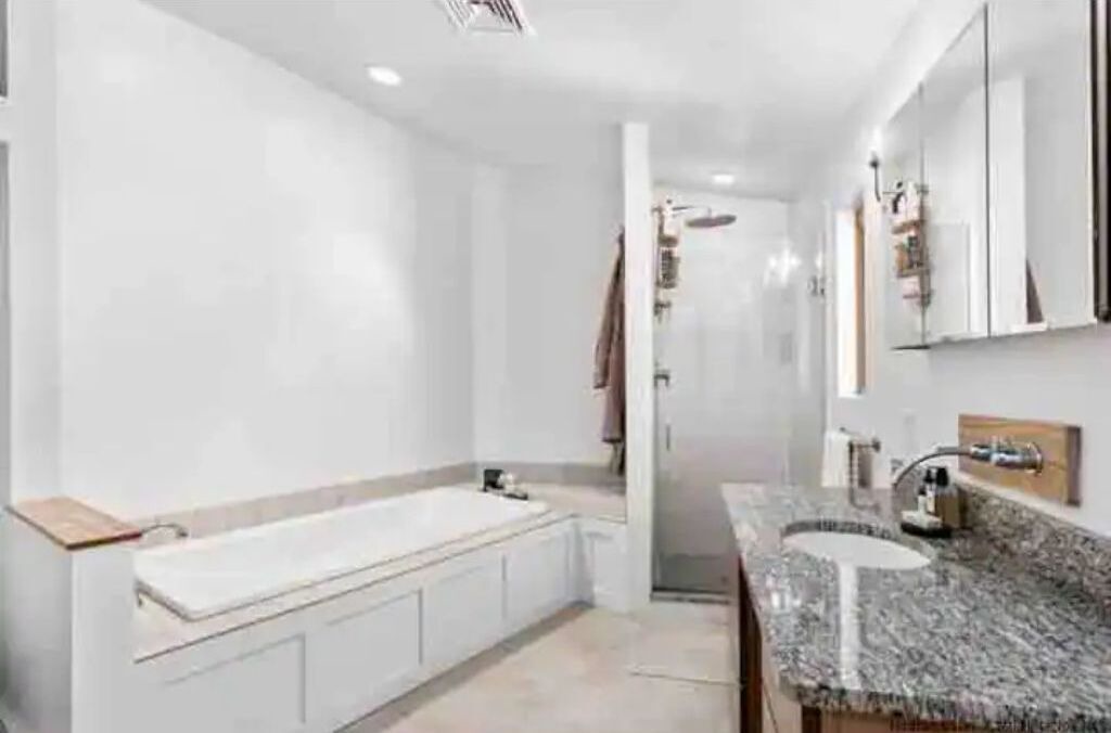 Photo of Bathroom in New Paltz