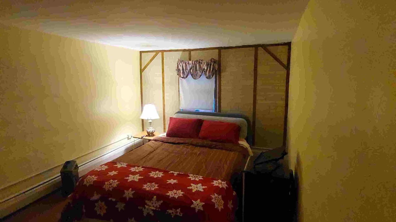 Photo of Bedroom in Lost Creek