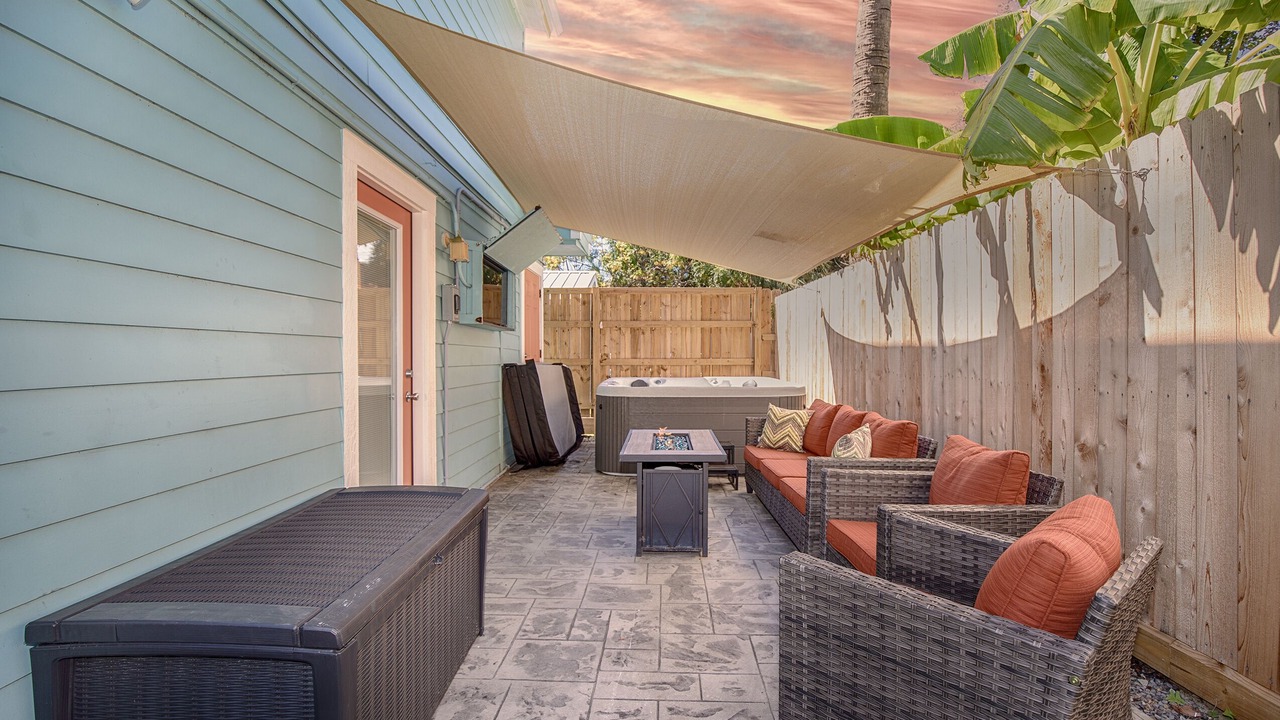 Photo of Patio Balcony in San Jacinto