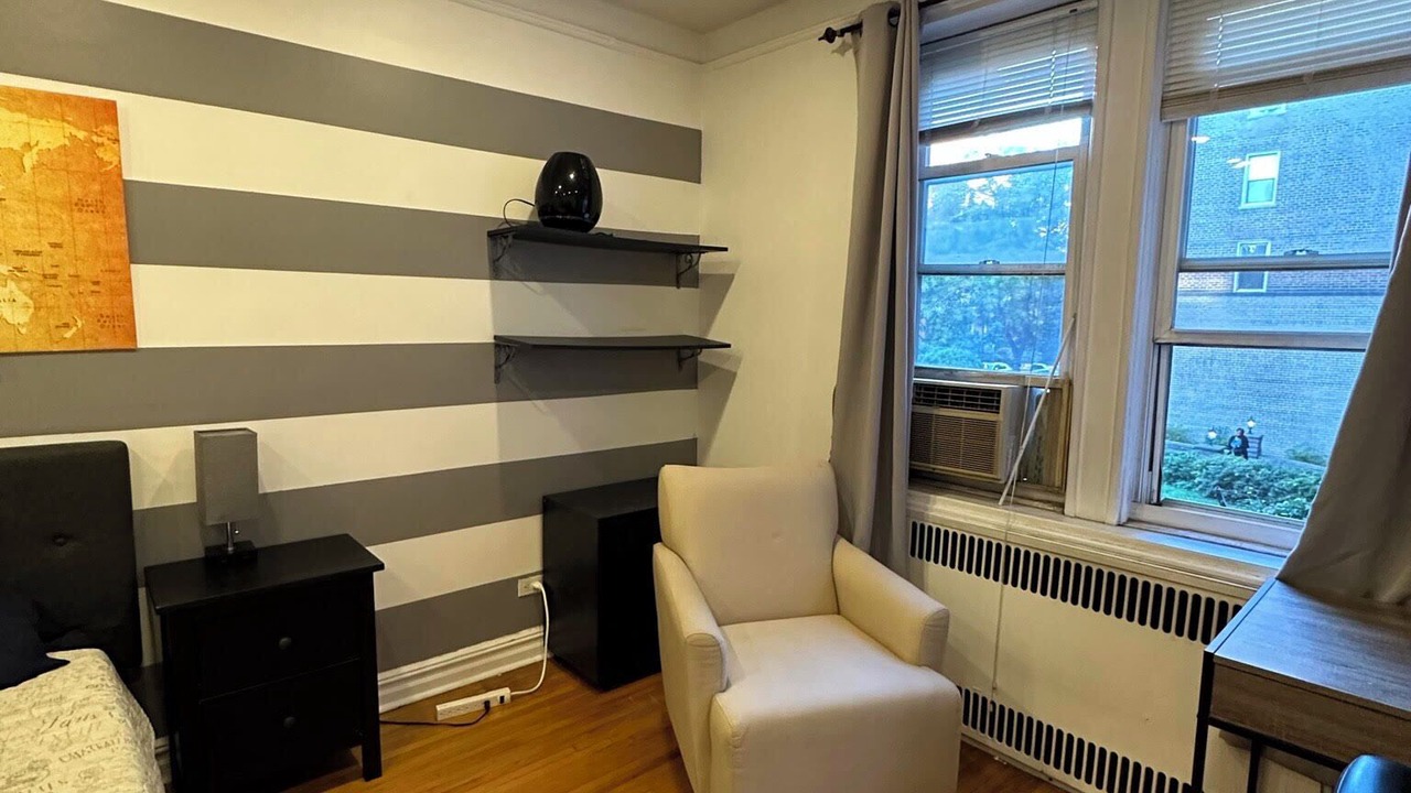 Photo of Bedroom in Queens