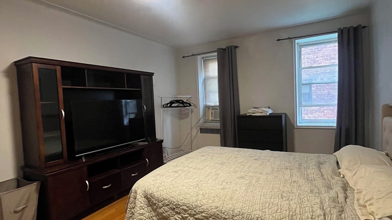 Photo of Bedroom in Queens