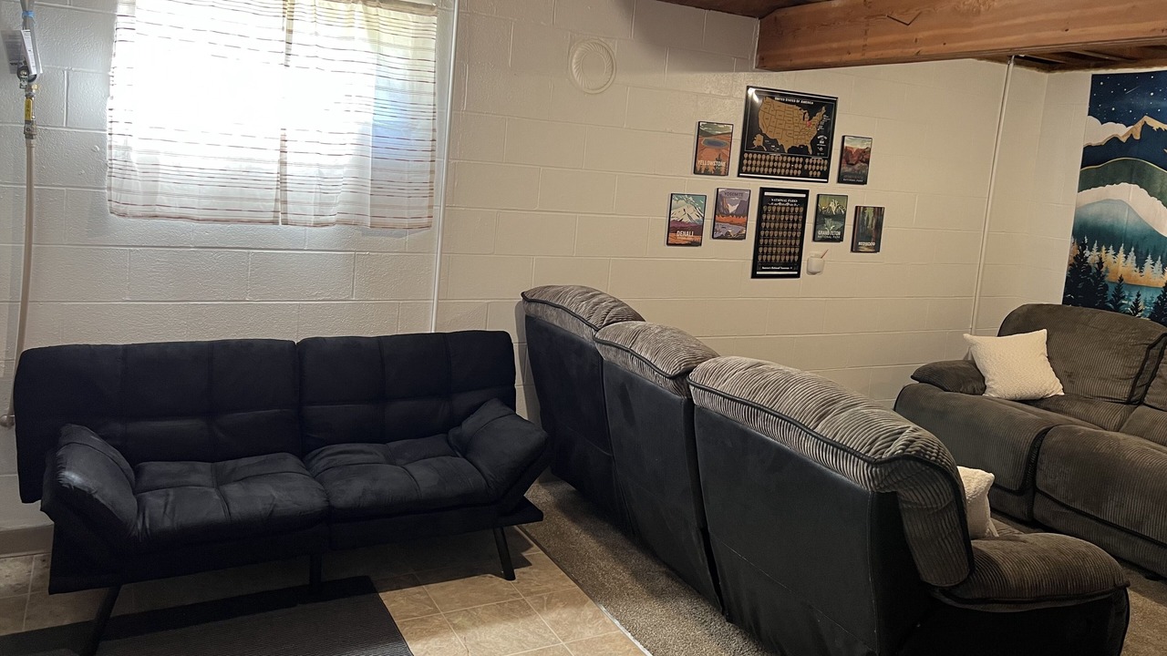 Photo of Livingroom in West Columbia