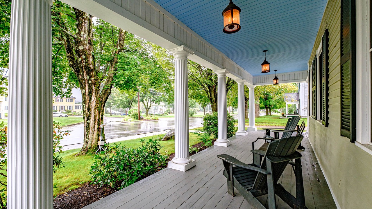 Photo of Patio Balcony in Bethel