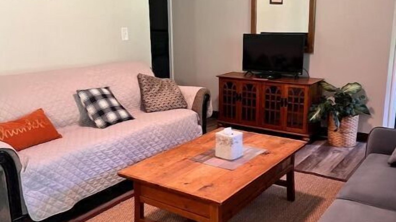 Photo of Livingroom in Chapmanville